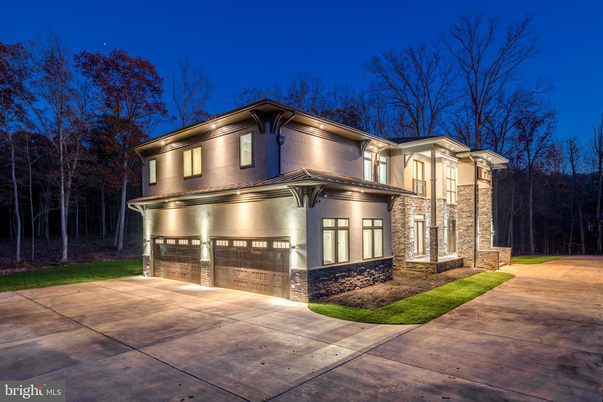 BRADDOCK WOODS - Residential