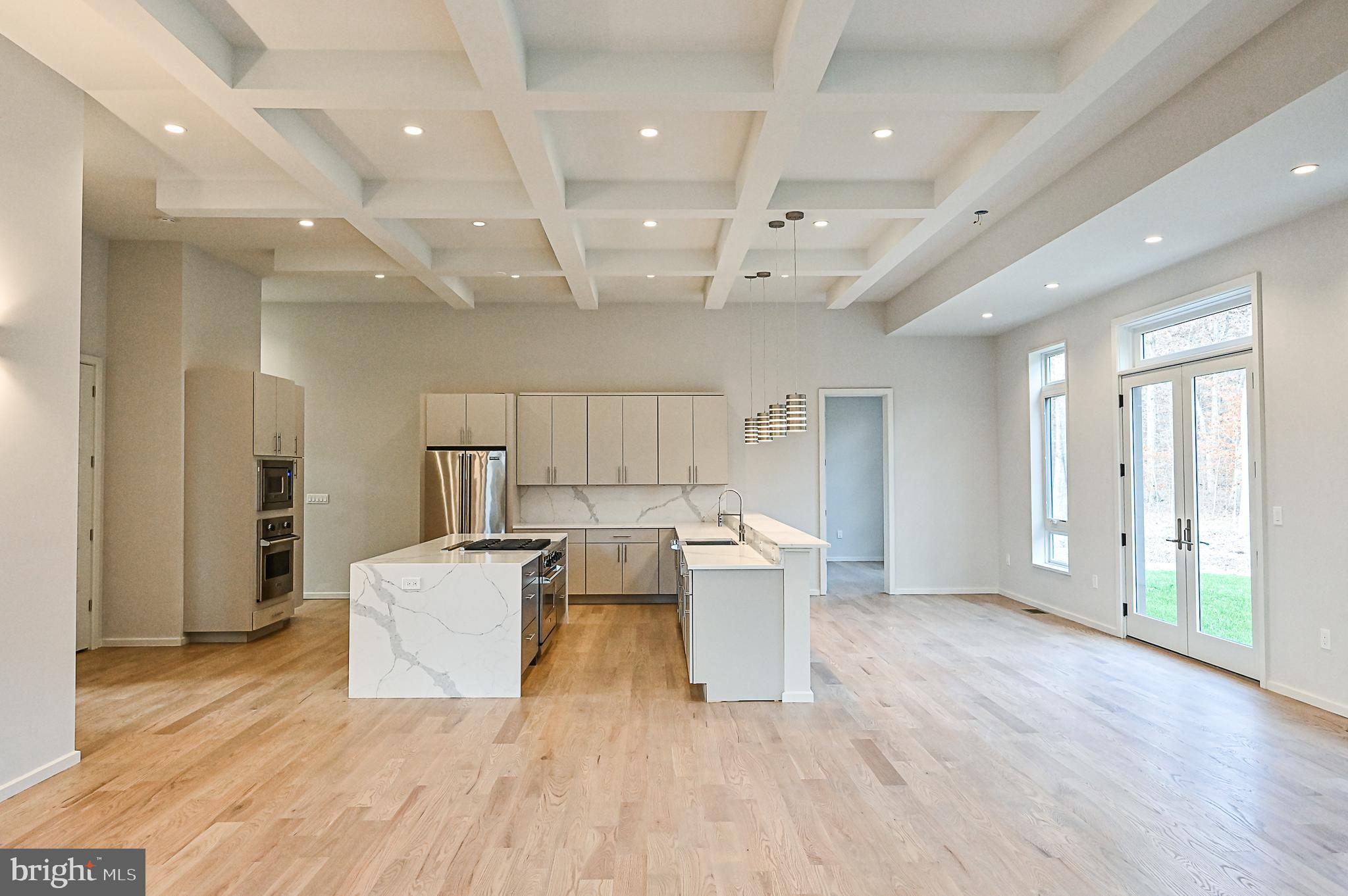 BRADDOCK WOODS - Residential