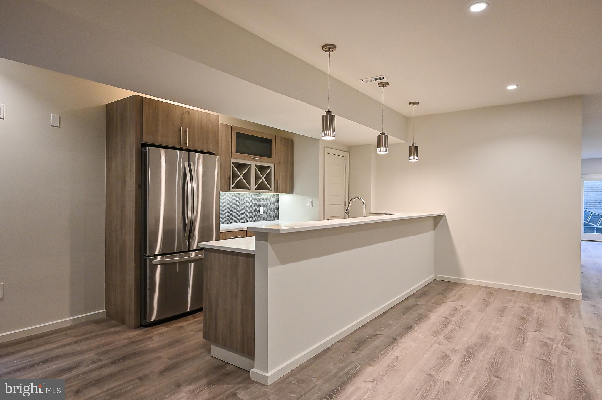 BRADDOCK WOODS - Residential