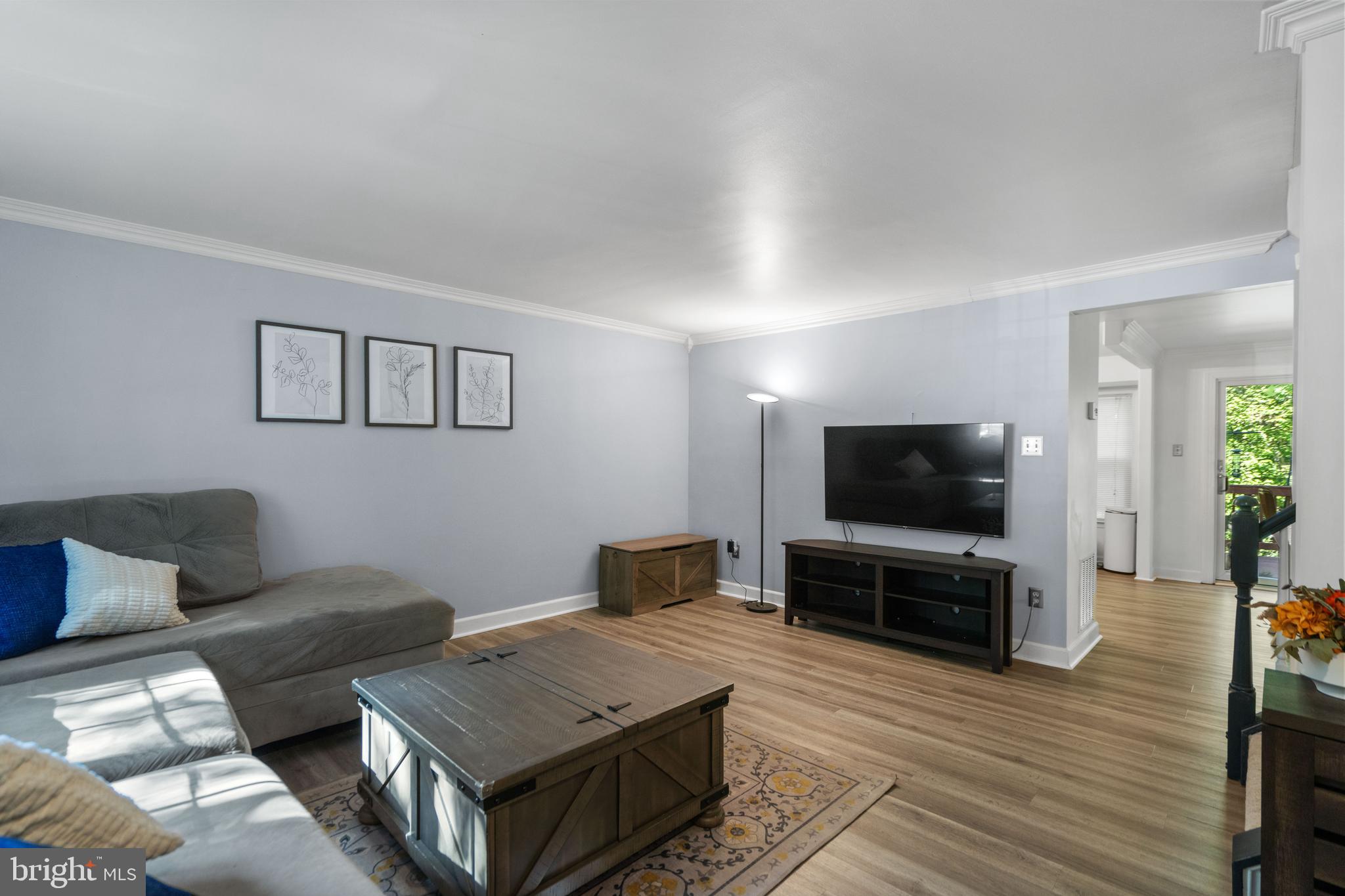 6644 GREENLEIGH LANE