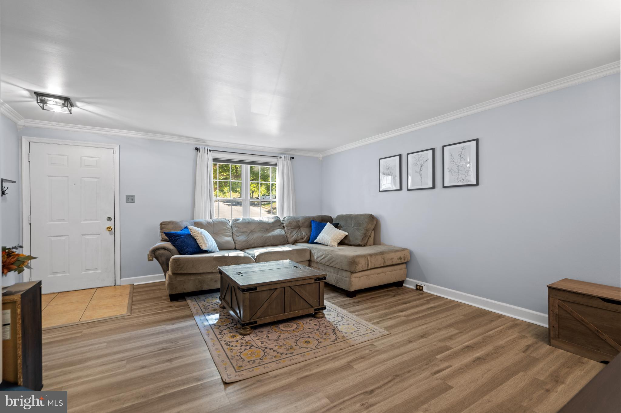 6644 GREENLEIGH LANE