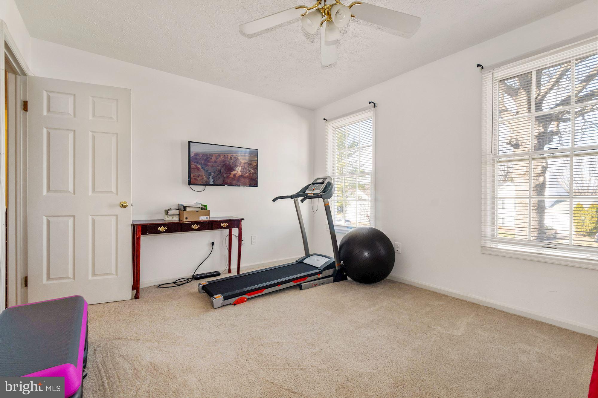 WHEATON WOODS - Residential