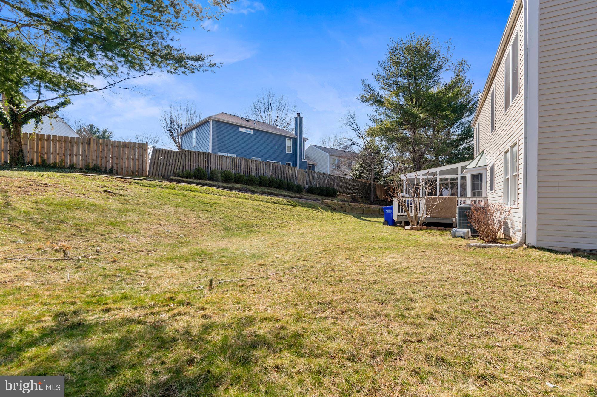 WHEATON WOODS - Residential