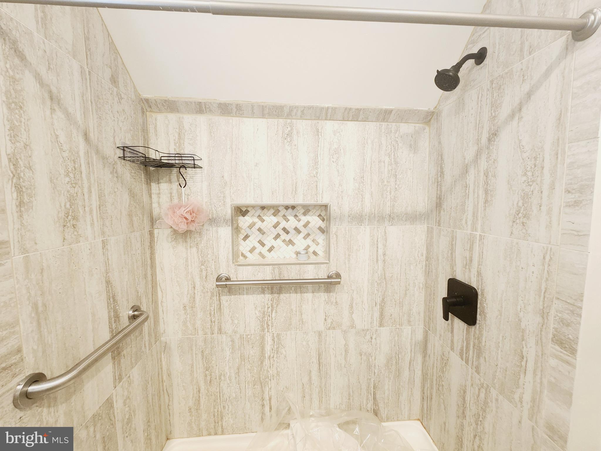 WALTHERSON - Residential