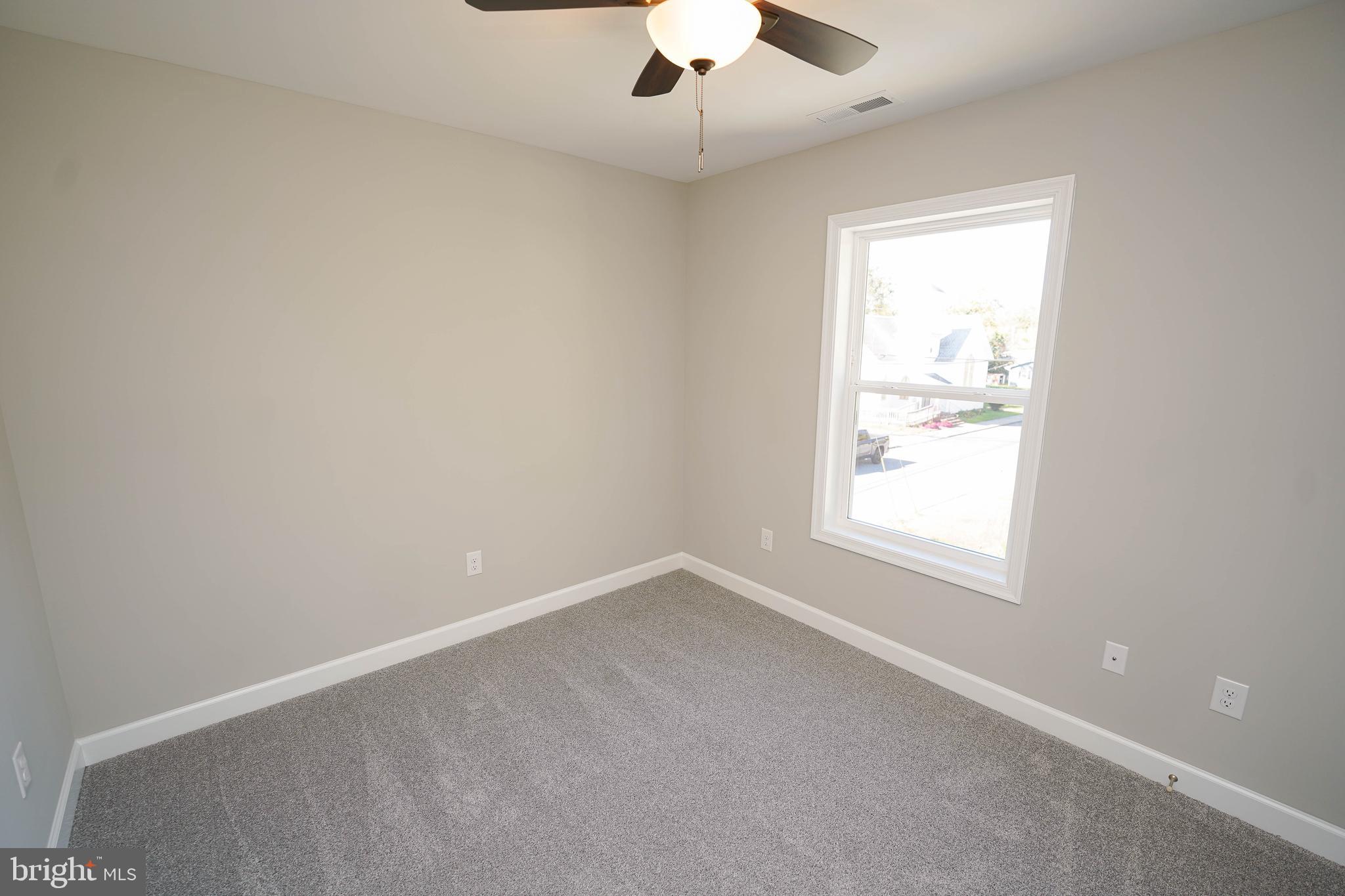 NEWTOWNE SQUARE - Residential Lease