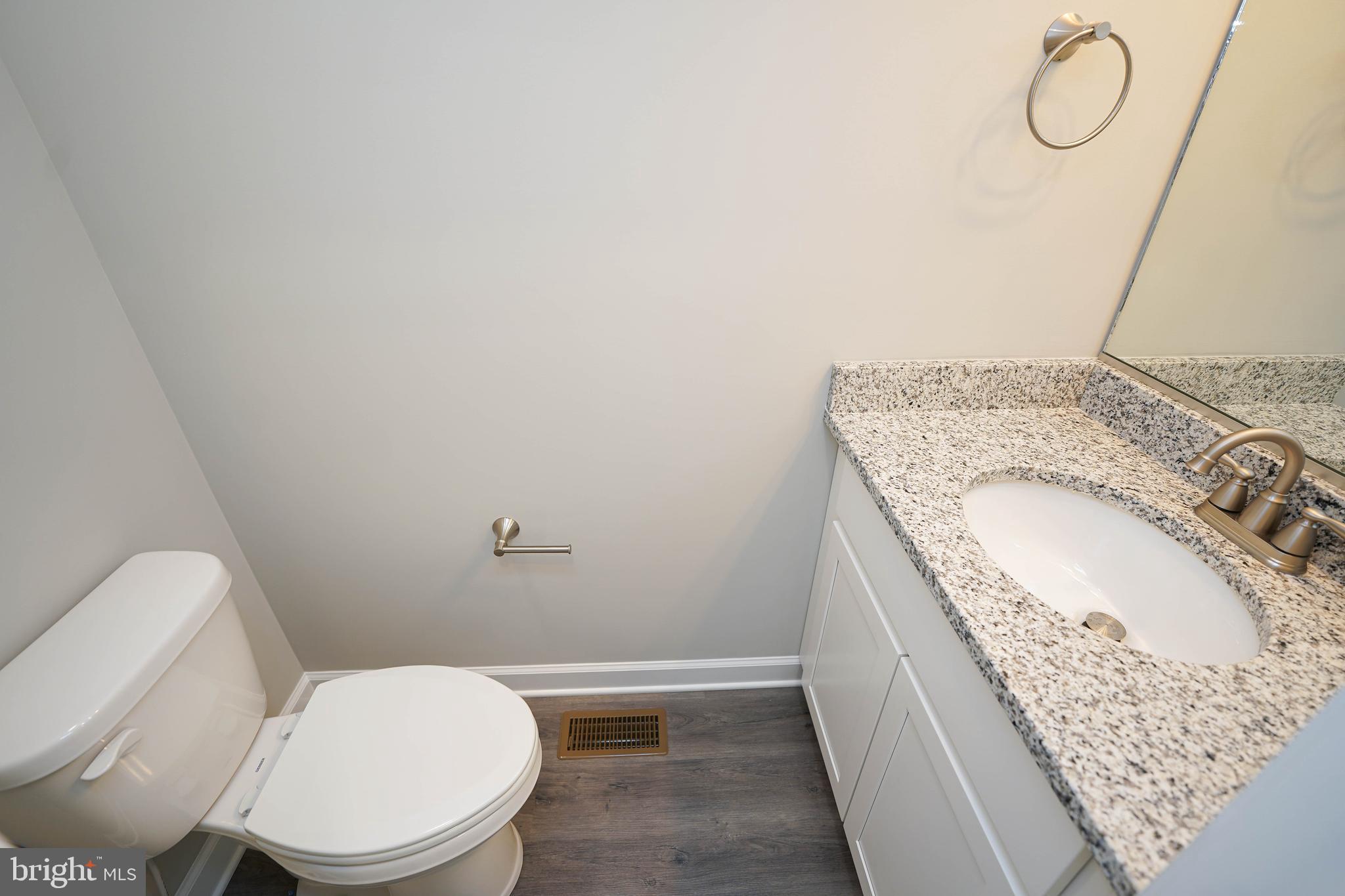 NEWTOWNE SQUARE - Residential Lease