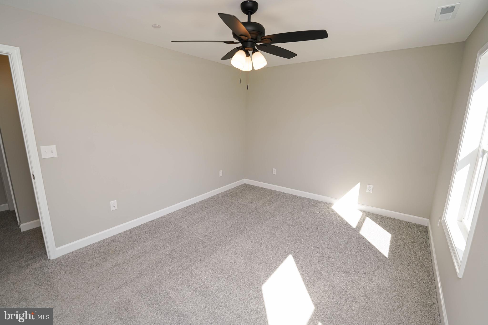 NEWTOWNE SQUARE - Residential Lease