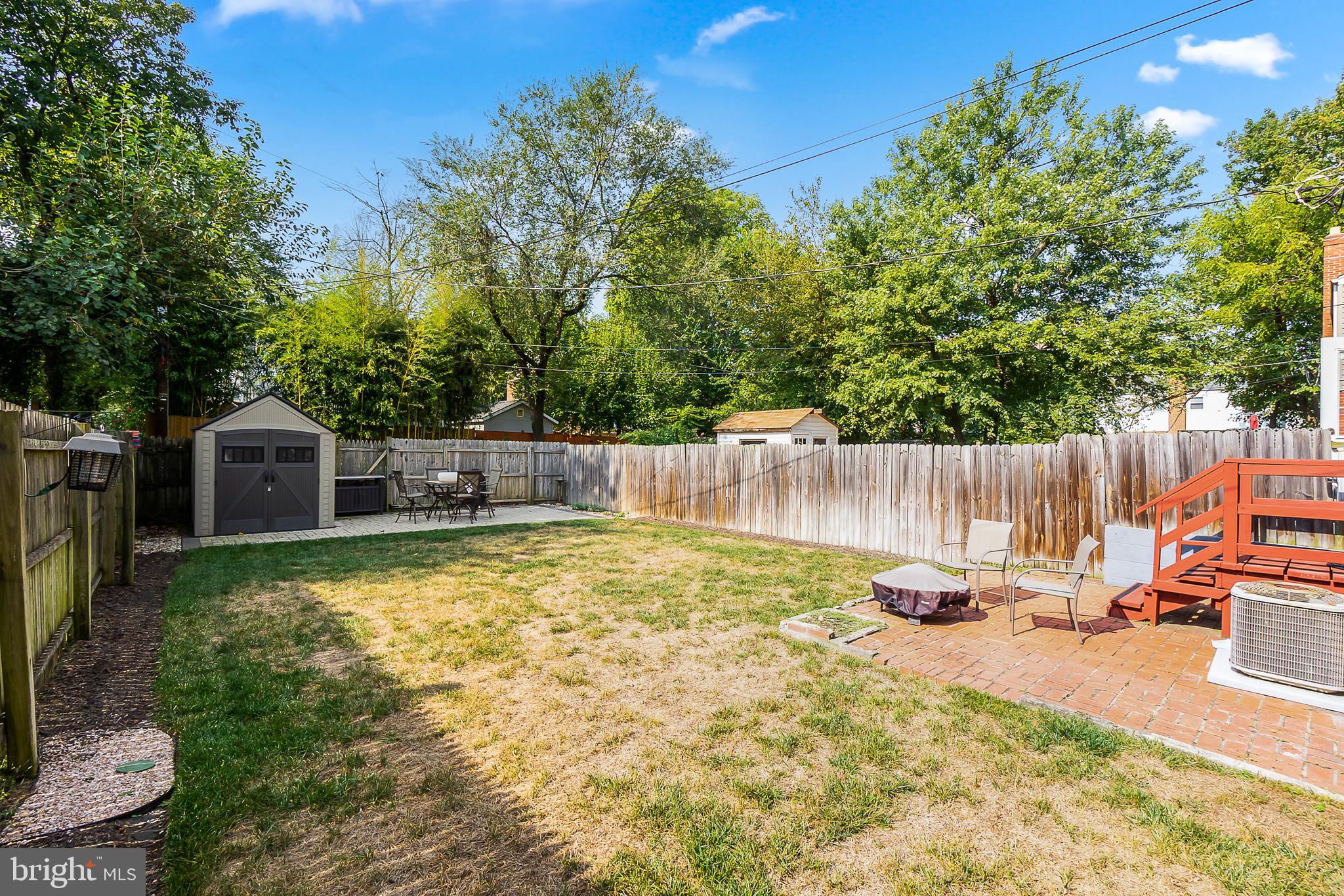 HUNTINGTON - Residential