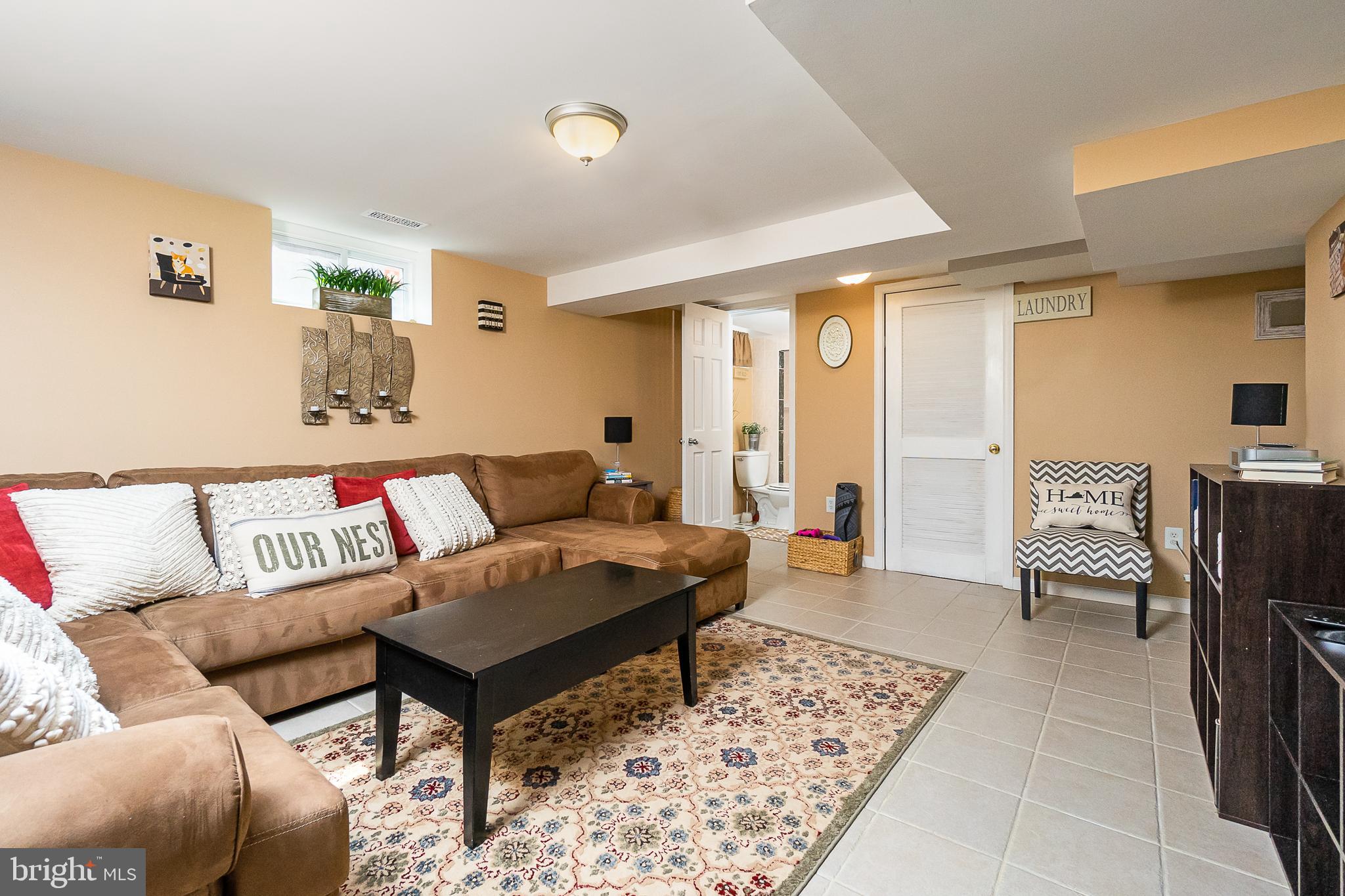 HUNTINGTON - Residential