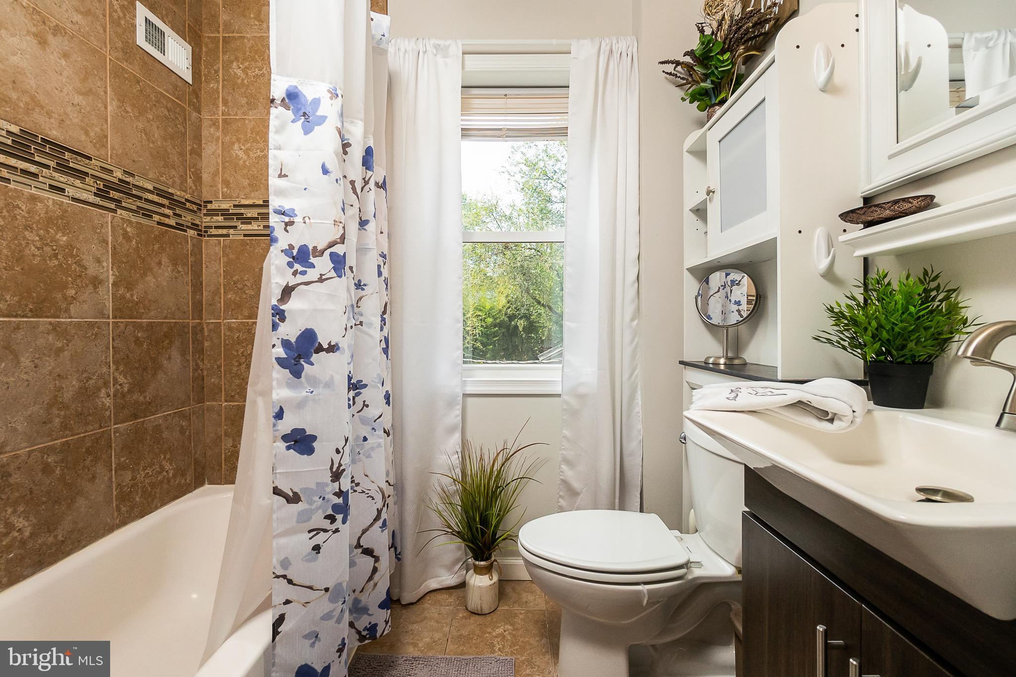 HUNTINGTON - Residential