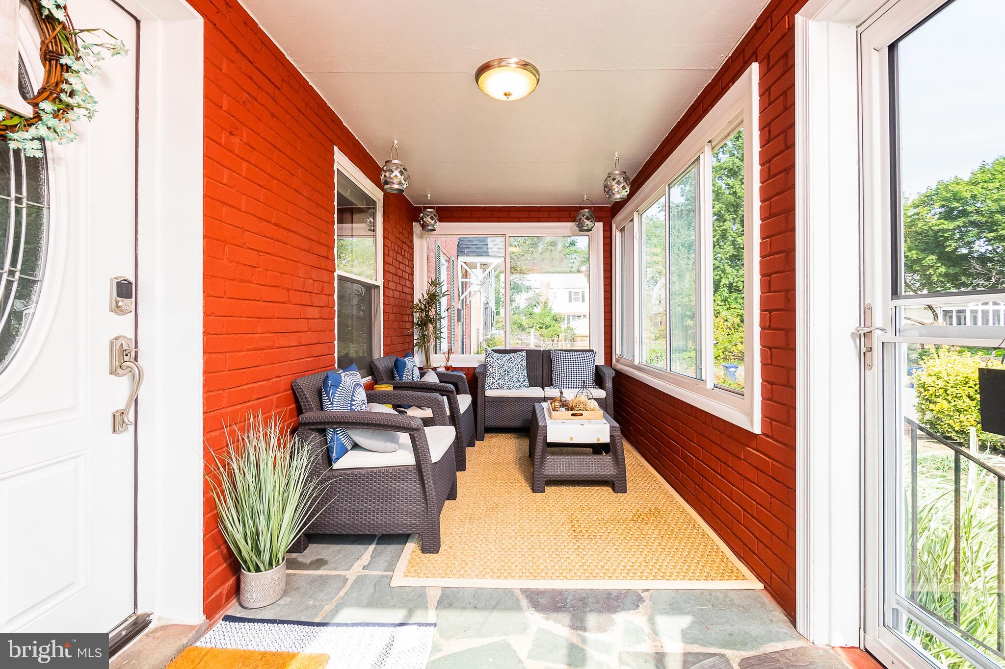 HUNTINGTON - Residential