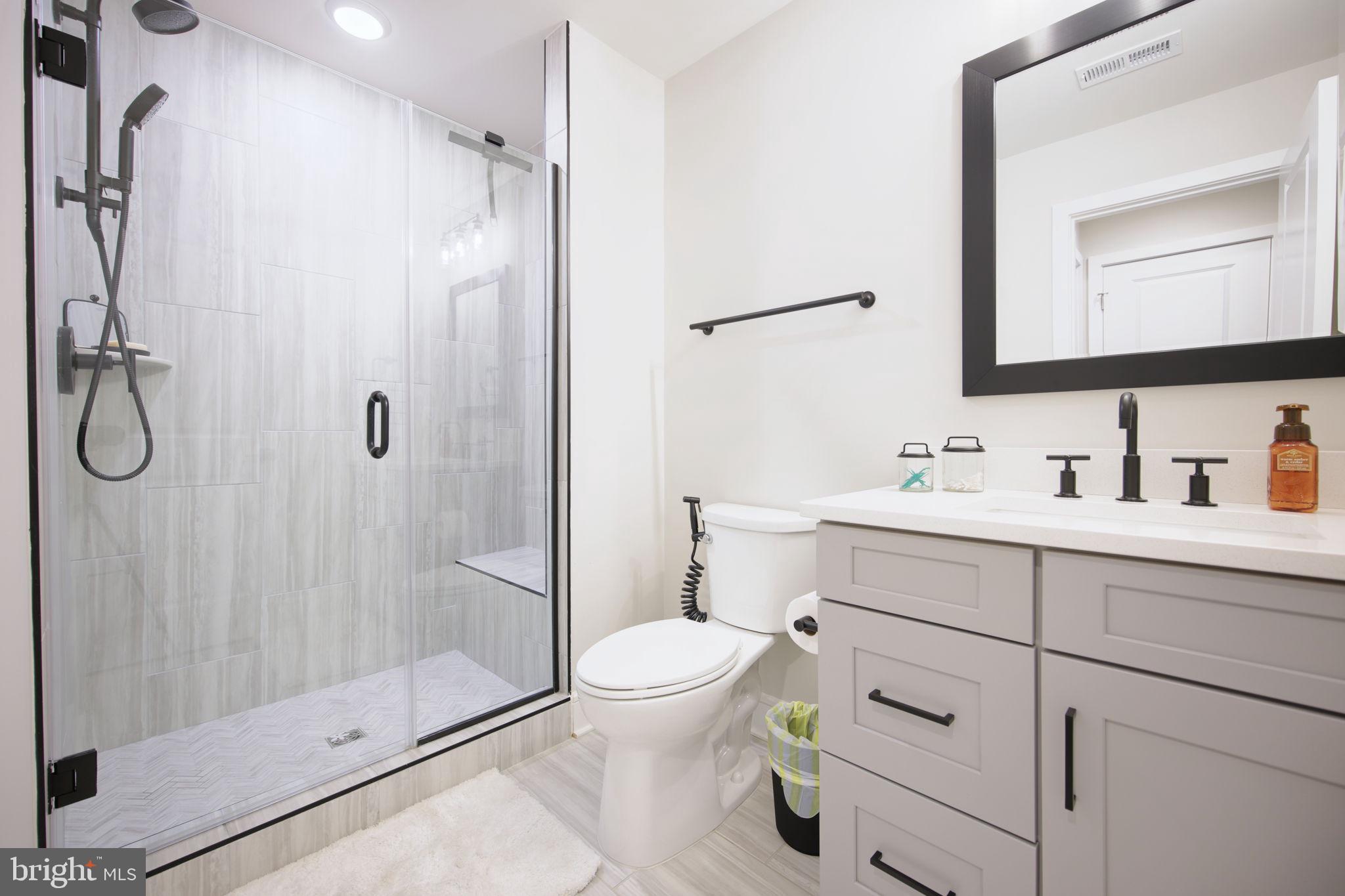 MEADOWBROOK - Residential