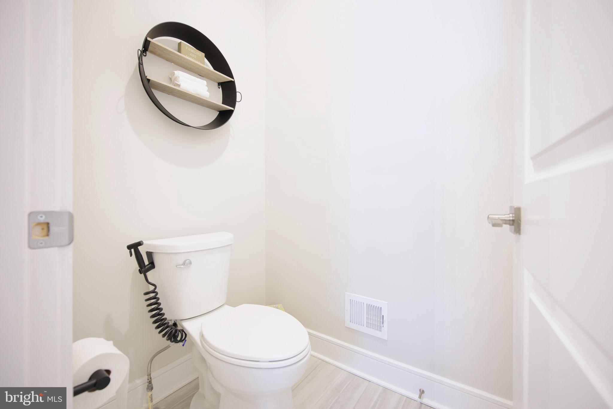 MEADOWBROOK - Residential