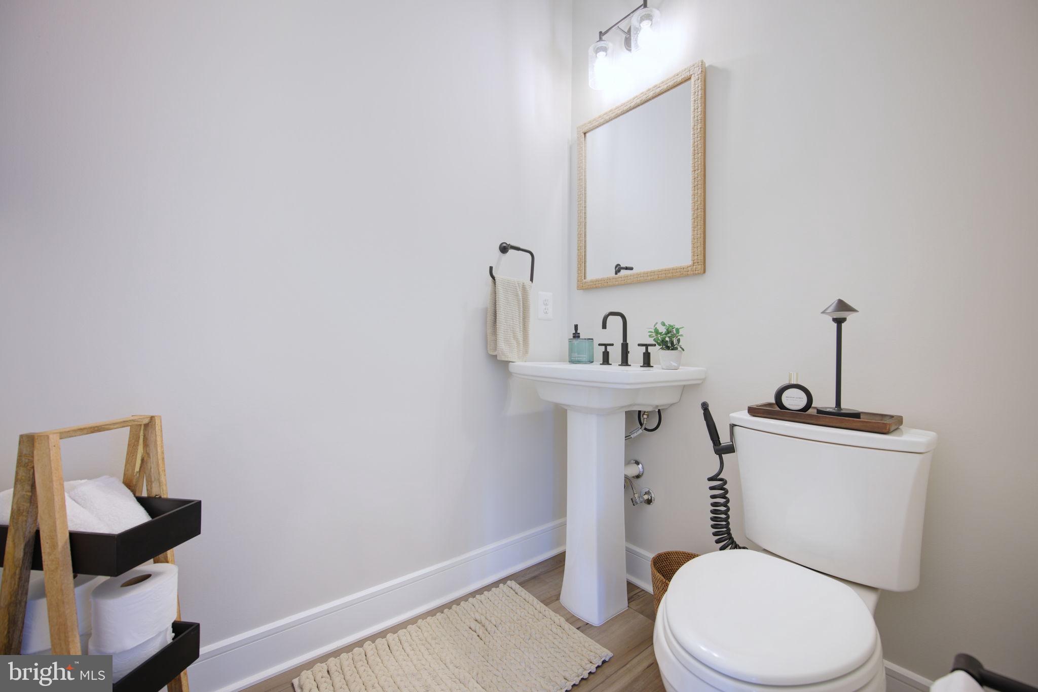 MEADOWBROOK - Residential