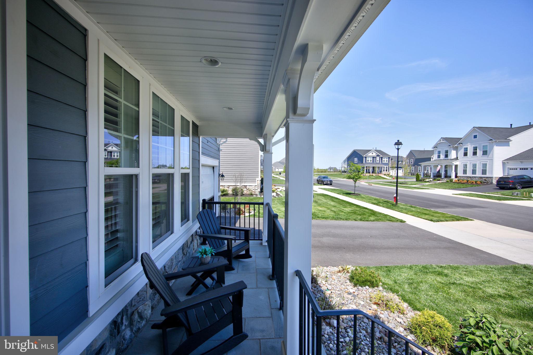 MEADOWBROOK - Residential