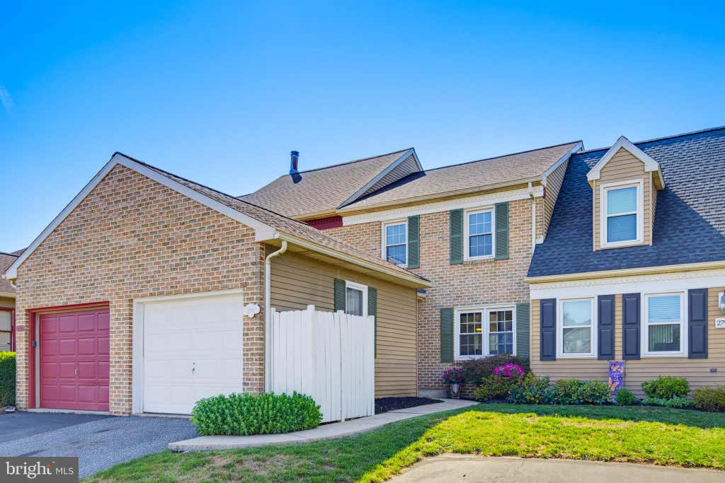 Photo of 2792 Madison Court, EAST PETERSBURG, PA 17520 (MLS # PALA2091598)