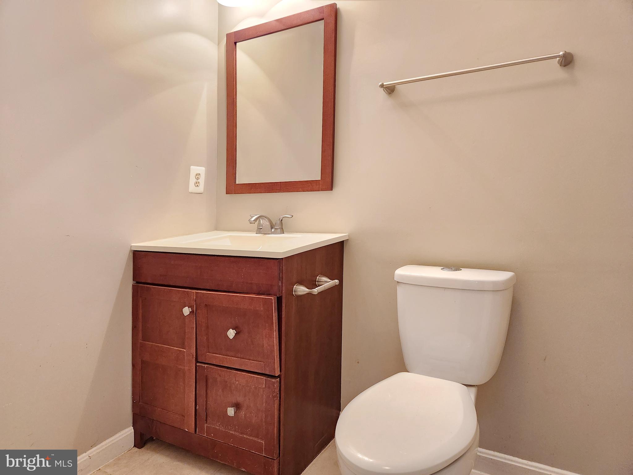 WINDING RIDGE - Residential Lease