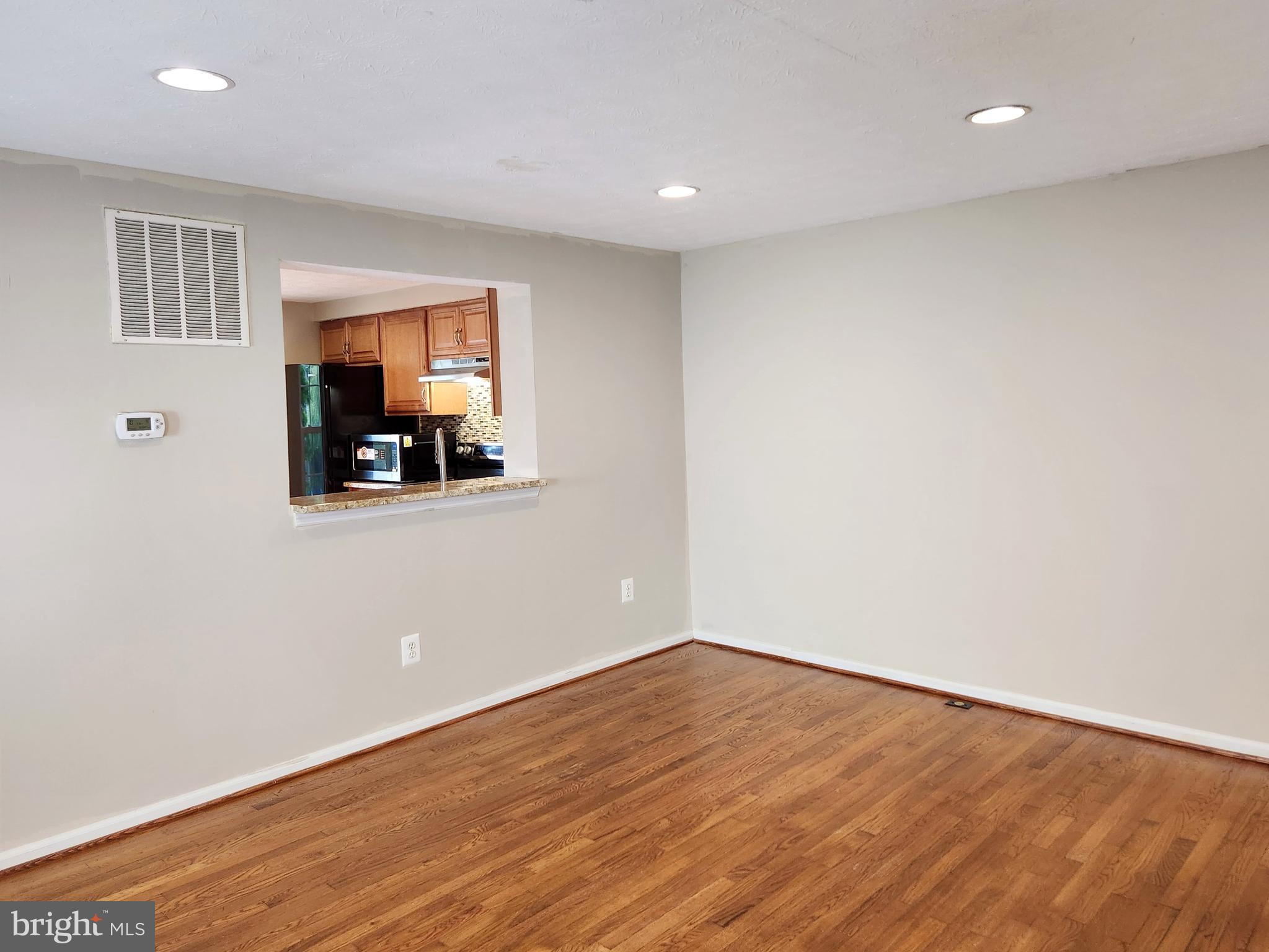 WINDING RIDGE - Residential Lease