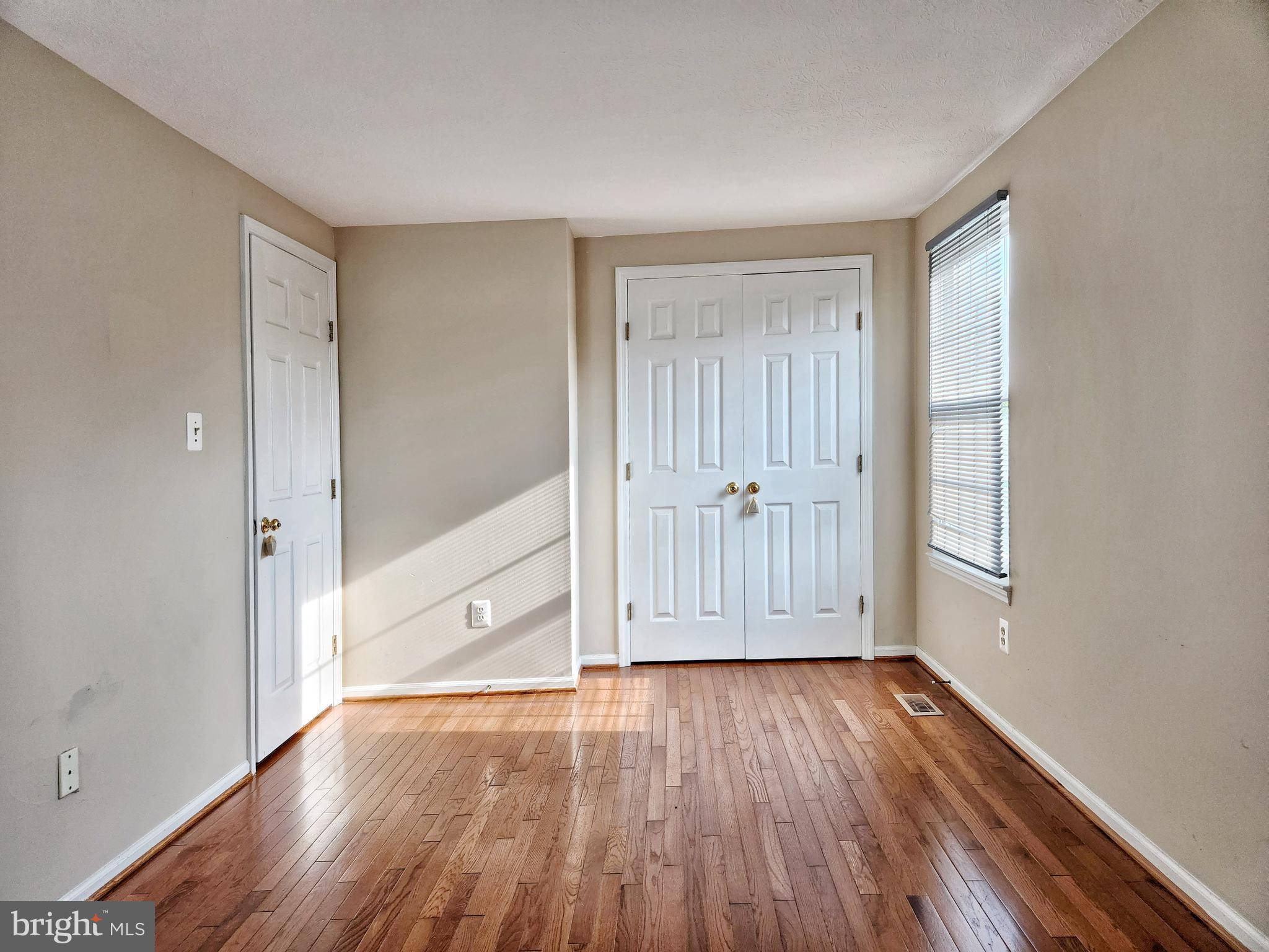 WINDING RIDGE - Residential Lease