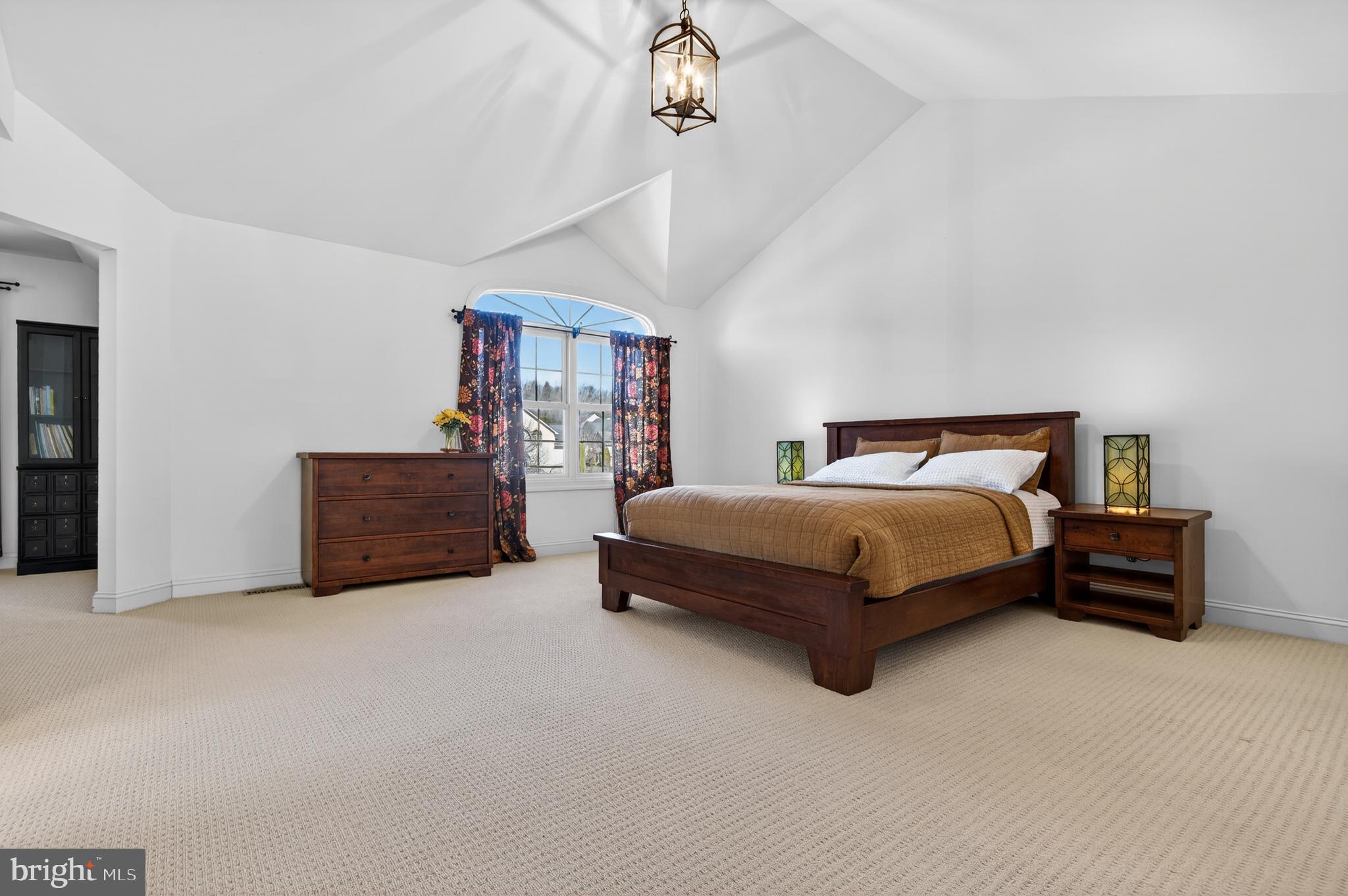 CHASE AT MALVERN HNT - Residential