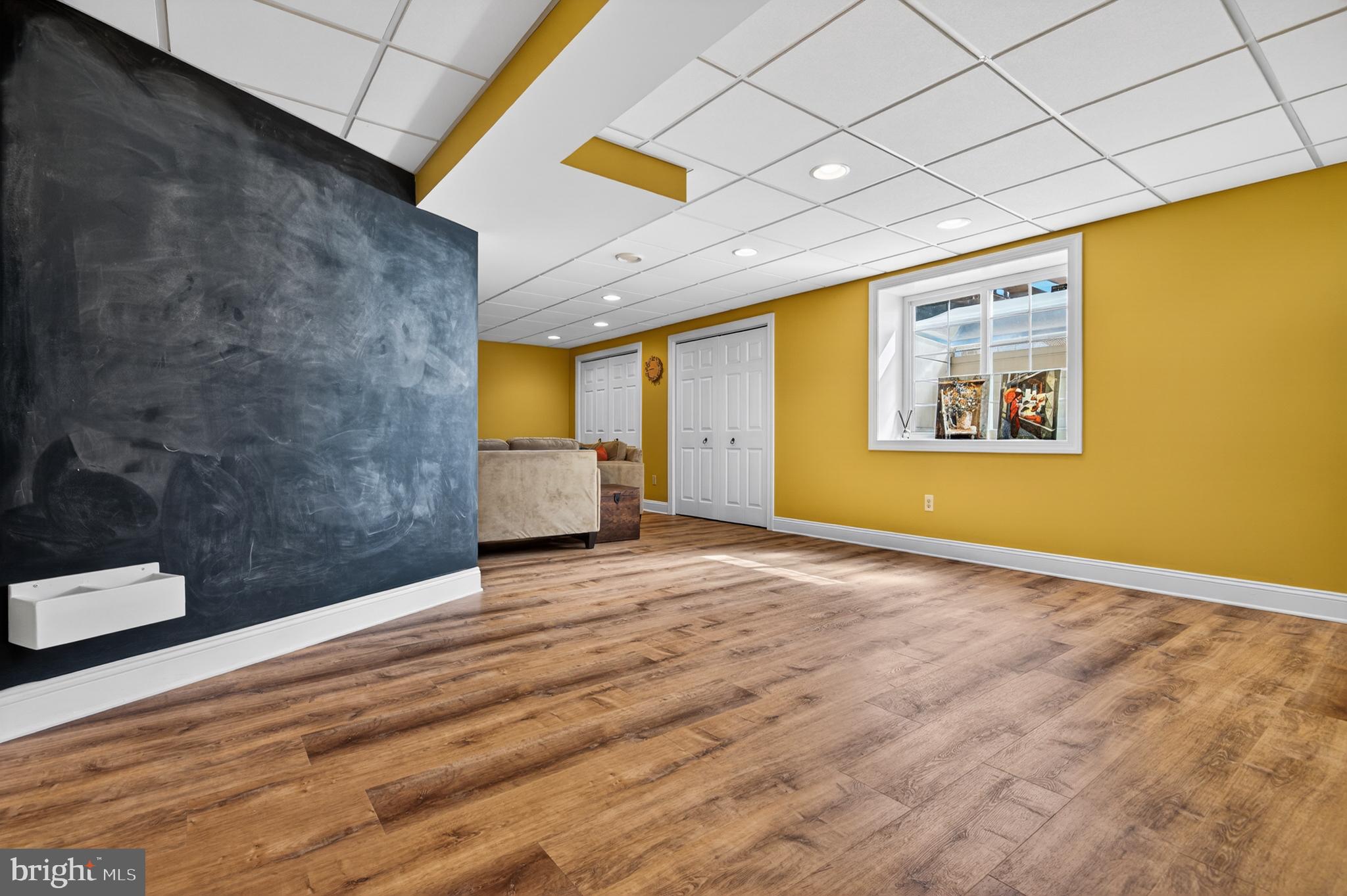 CHASE AT MALVERN HNT - Residential