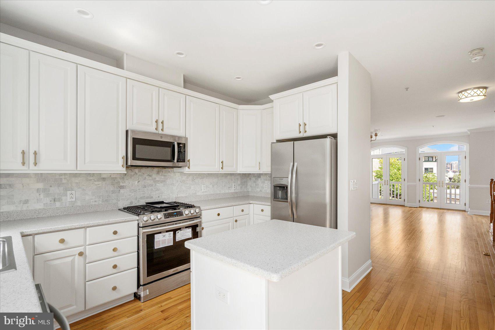 HARBORVIEW - Residential Lease