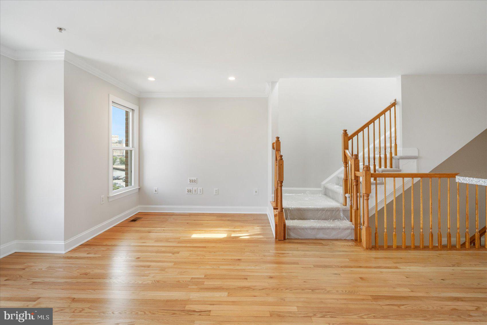 HARBORVIEW - Residential Lease