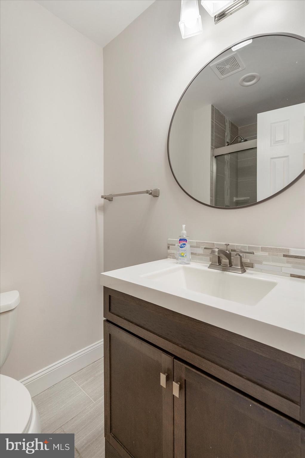 HARBORVIEW - Residential Lease