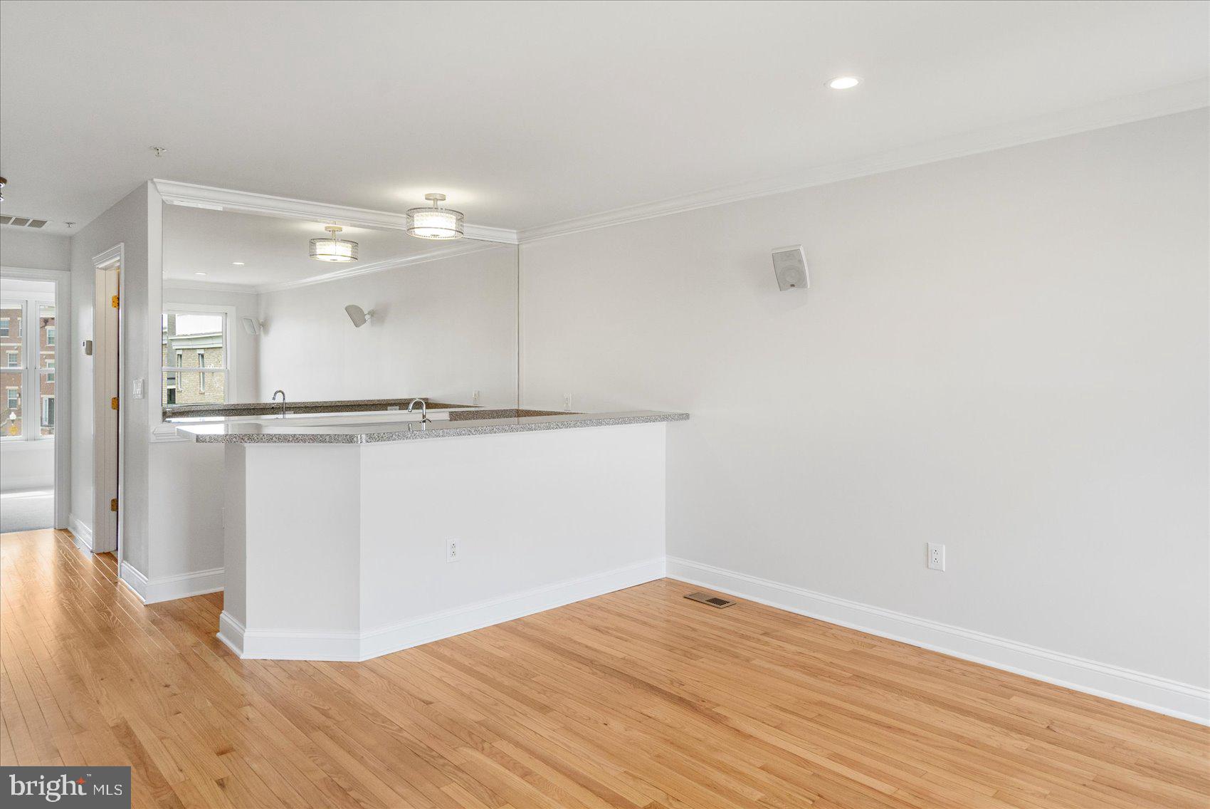 HARBORVIEW - Residential Lease