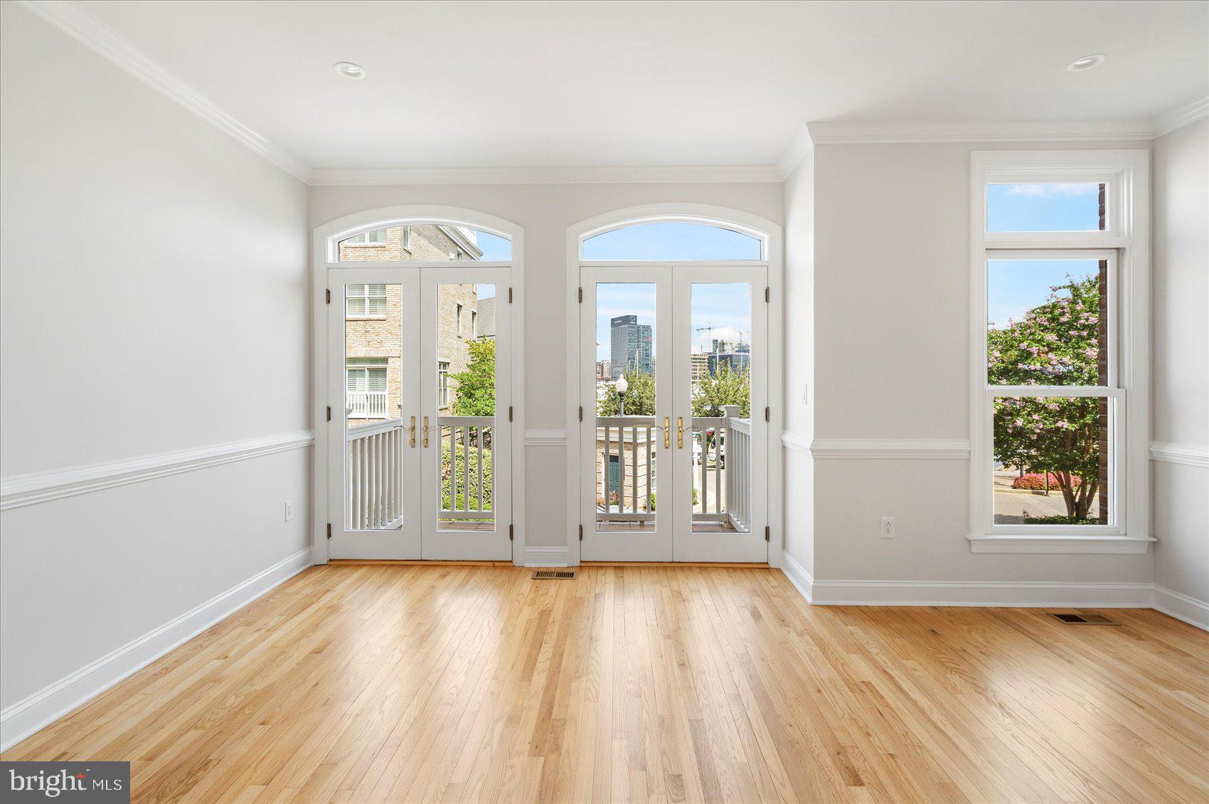 HARBORVIEW - Residential Lease