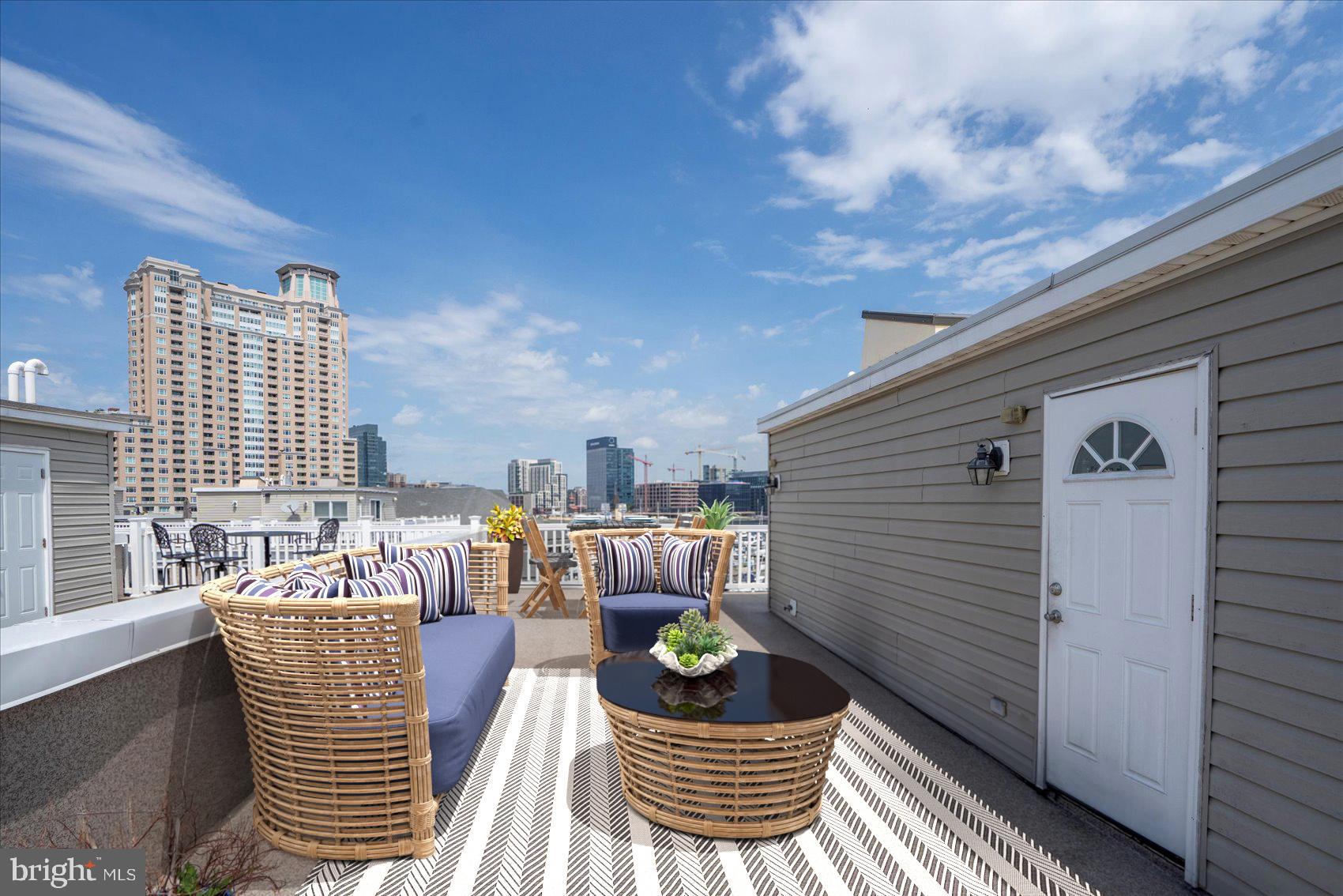 HARBORVIEW - Residential Lease