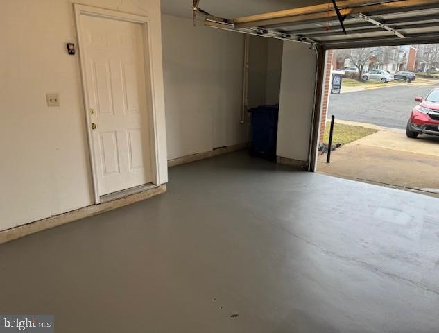 JACKSONS RIDGE CONDOS - Residential