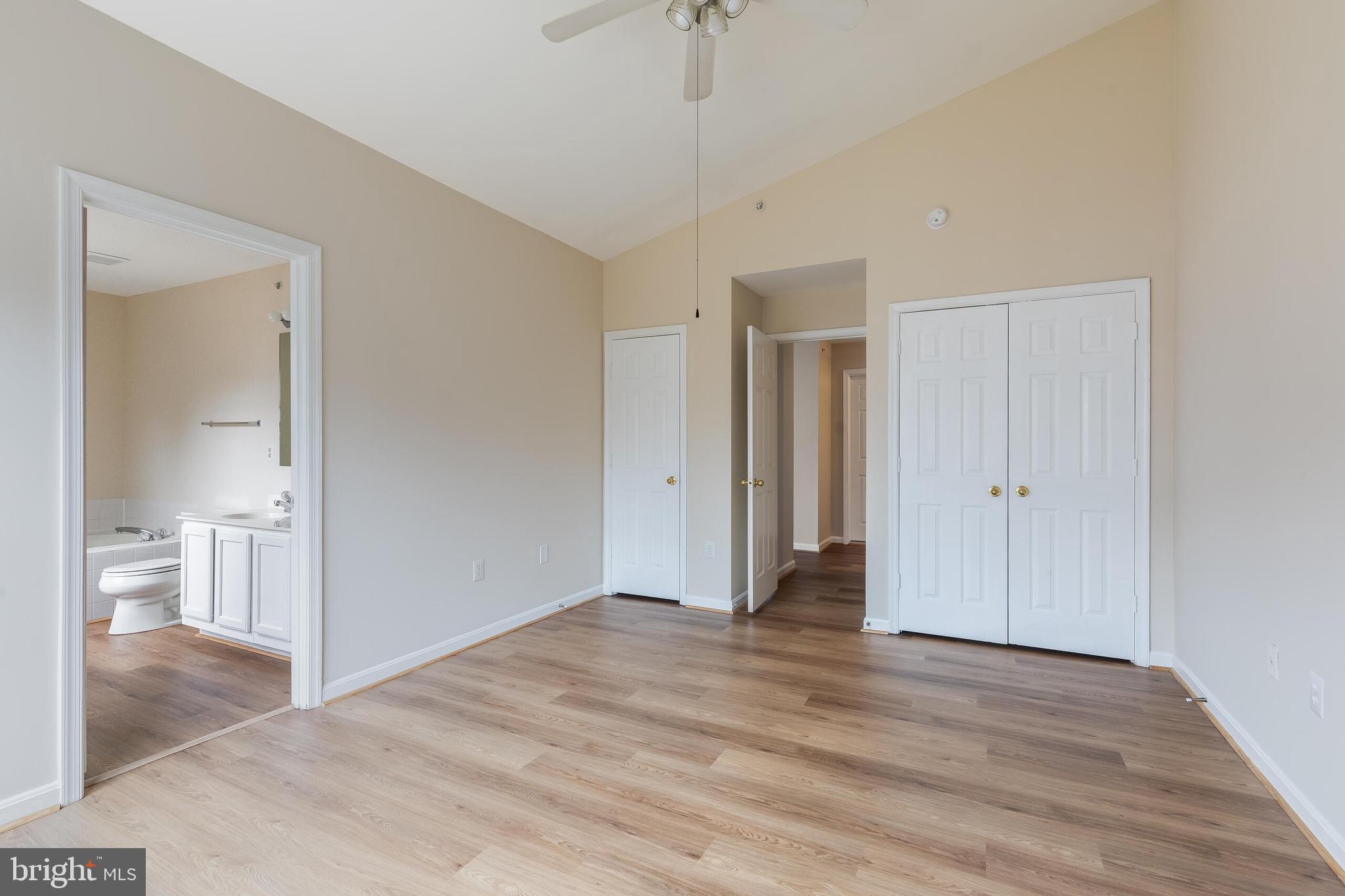 JACKSONS RIDGE CONDOS - Residential