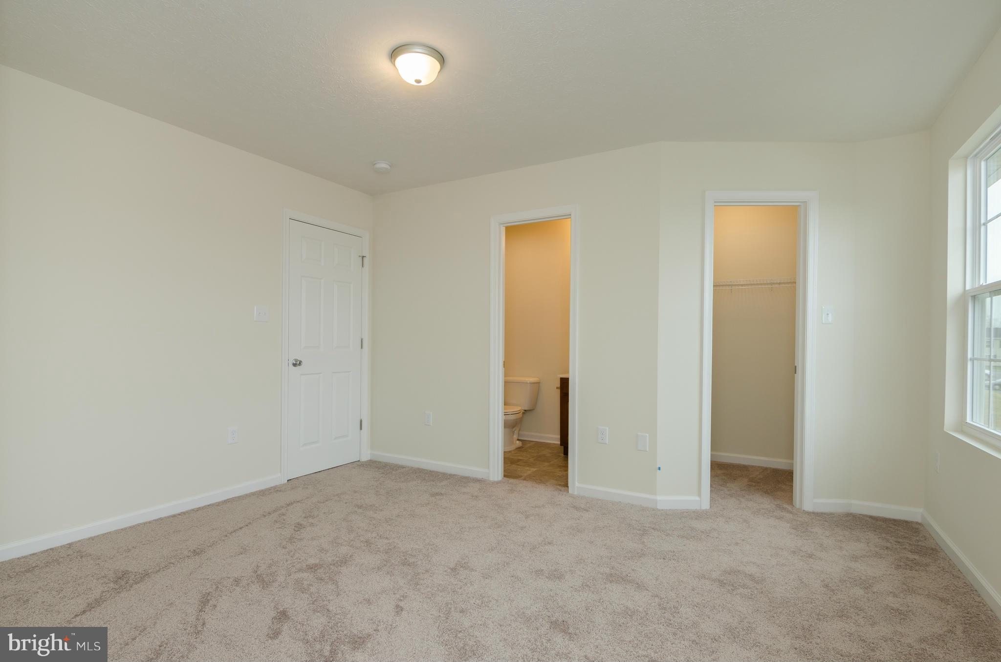 INWOOD VILLAGE - Residential