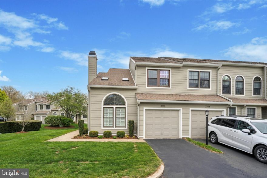 Motivated seller !!  Don't miss out on this home and schedule a tour today!
Step inside this pristine 3-bed, 2-full and one-half-bath, end-unit townhome. Hardwood floors are throughout the main level of the home, where you'll enjoy a family room with a working fireplace, kitchen, and dining area. There is also a powder room on this level, as well as access to the deck—perfect for grilling! 

Head downstairs to the fully finished basement, featuring another living space and laundry room. A sliding door provides immediate access to the backyard. 

On the second floor, all three bedrooms give ample space and natural light. The primary suite includes an ensuite with a large, soaking tub and walk-in shower. The second bathroom serves the other two bedrooms and features the same amenities. On this level, there are luxury vinyl plank floors that are newly installed. 

The home also features a one-car garage and driveway, as well as a brand-new HVAC system. 

Located in Newtown Square, the home is located right off of Street Road. Homeowners will enjoy being in close proximity to local shops and grocery stores, as well as farms for fresh produce. Ridley Creek State Park is less than a 10-minute drive away, which is great for nature walks and hiking.