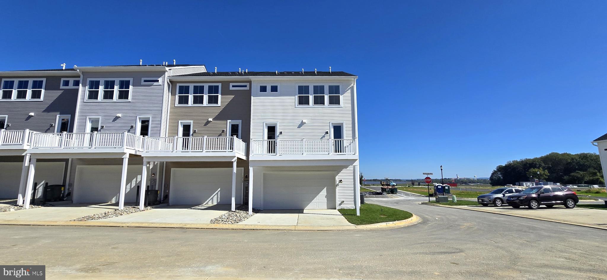 GAMBRILL GLENN - Residential Lease