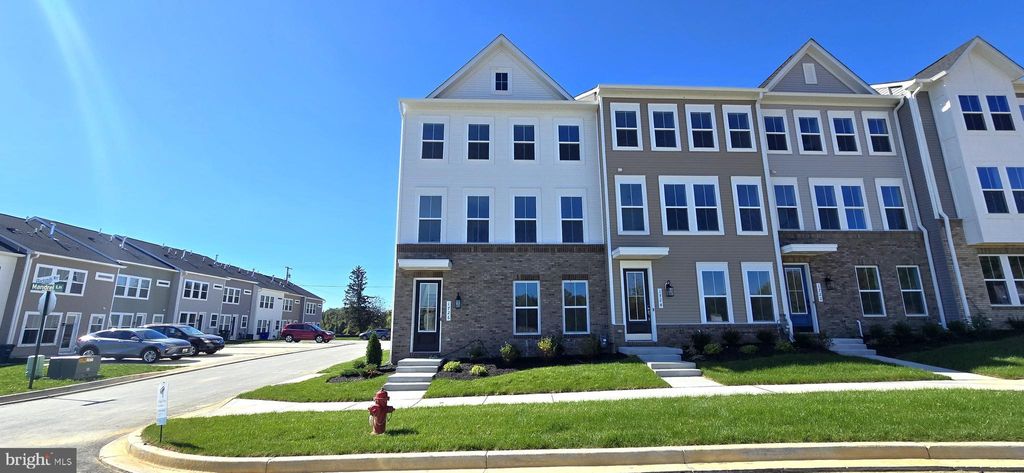 Photo of 1726 Blacksmith Way #LOT 91, FREDERICK, MD 21702 (MLS # MDFR2071536)