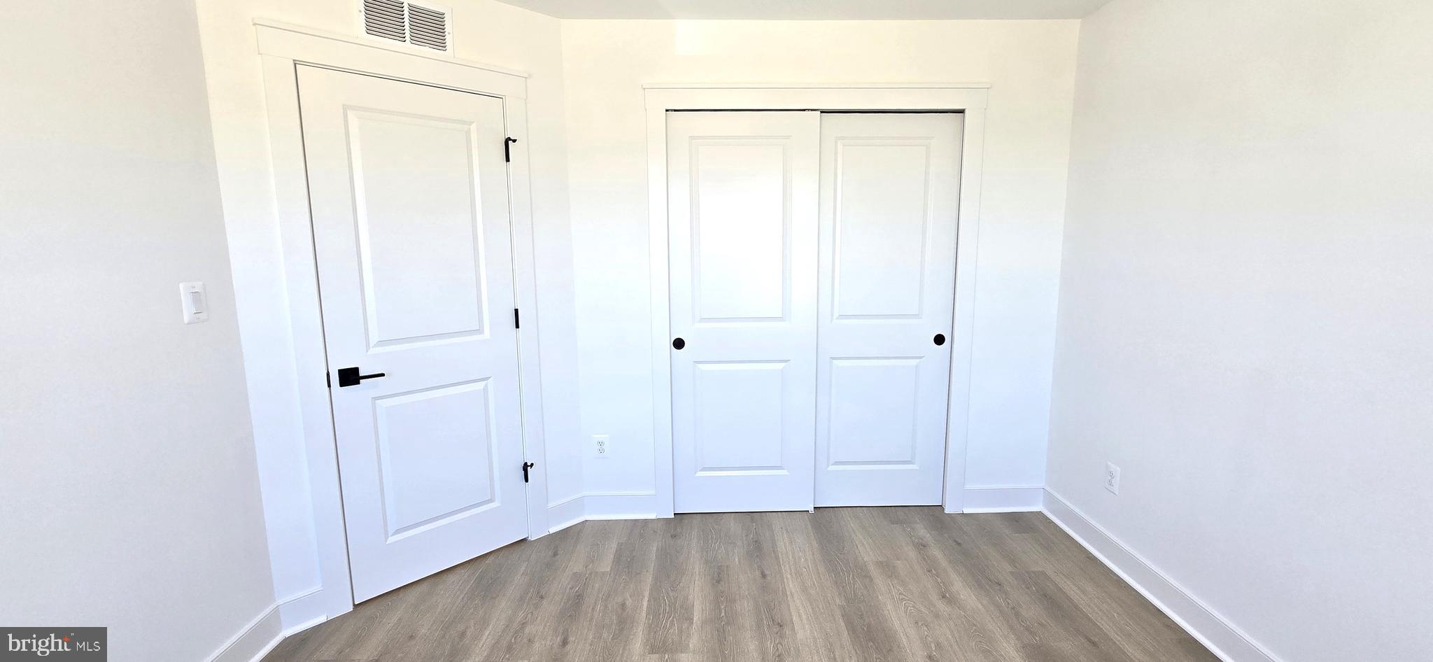 GAMBRILL GLENN - Residential Lease