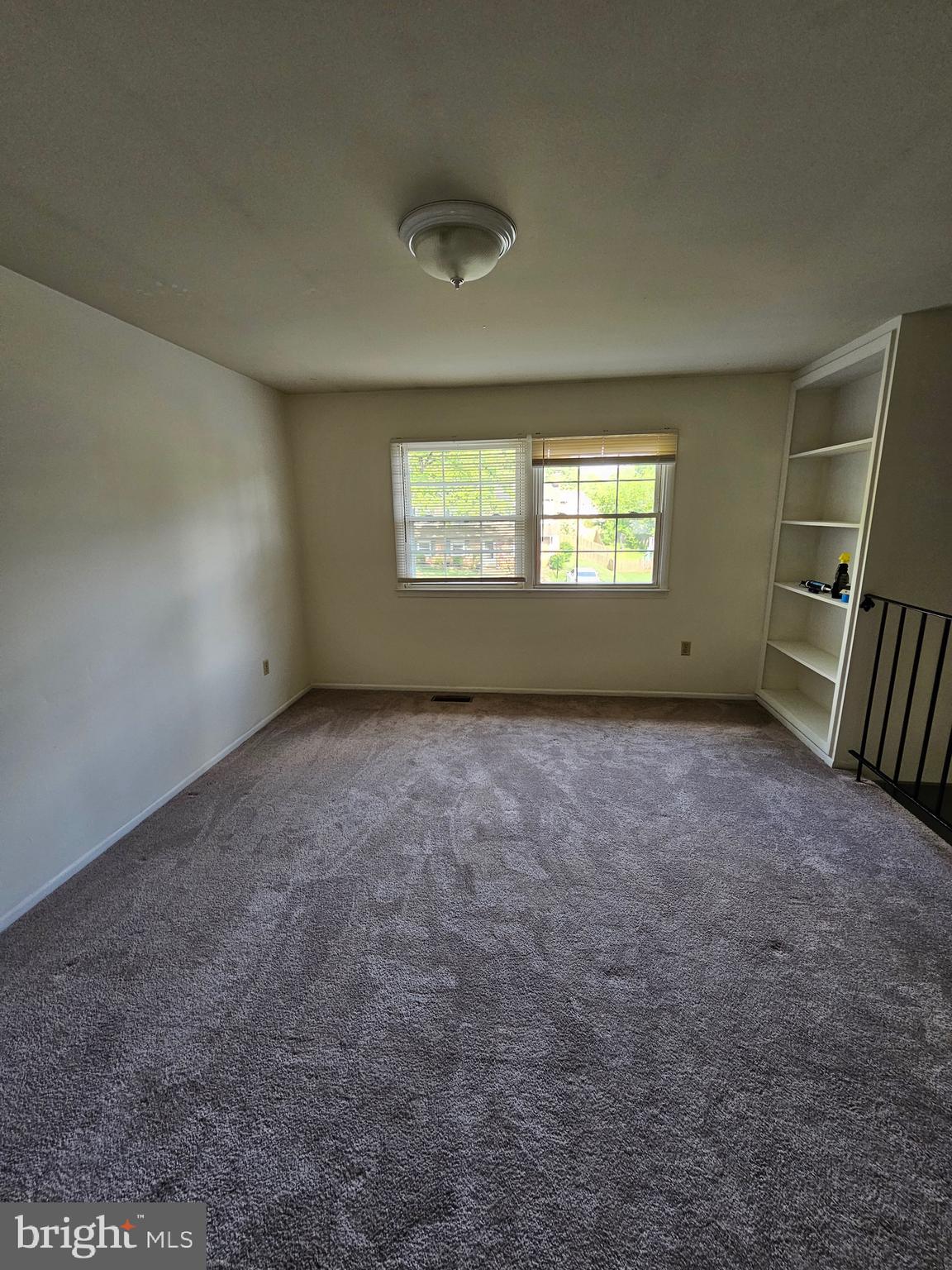 DALE CITY - Residential Lease