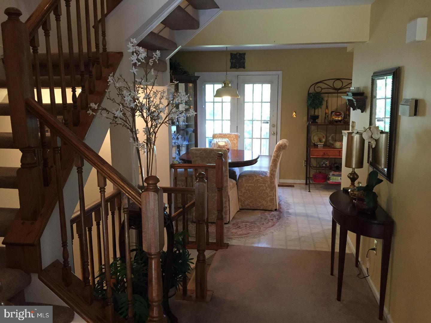 SOUTH POINTE - Residential Lease