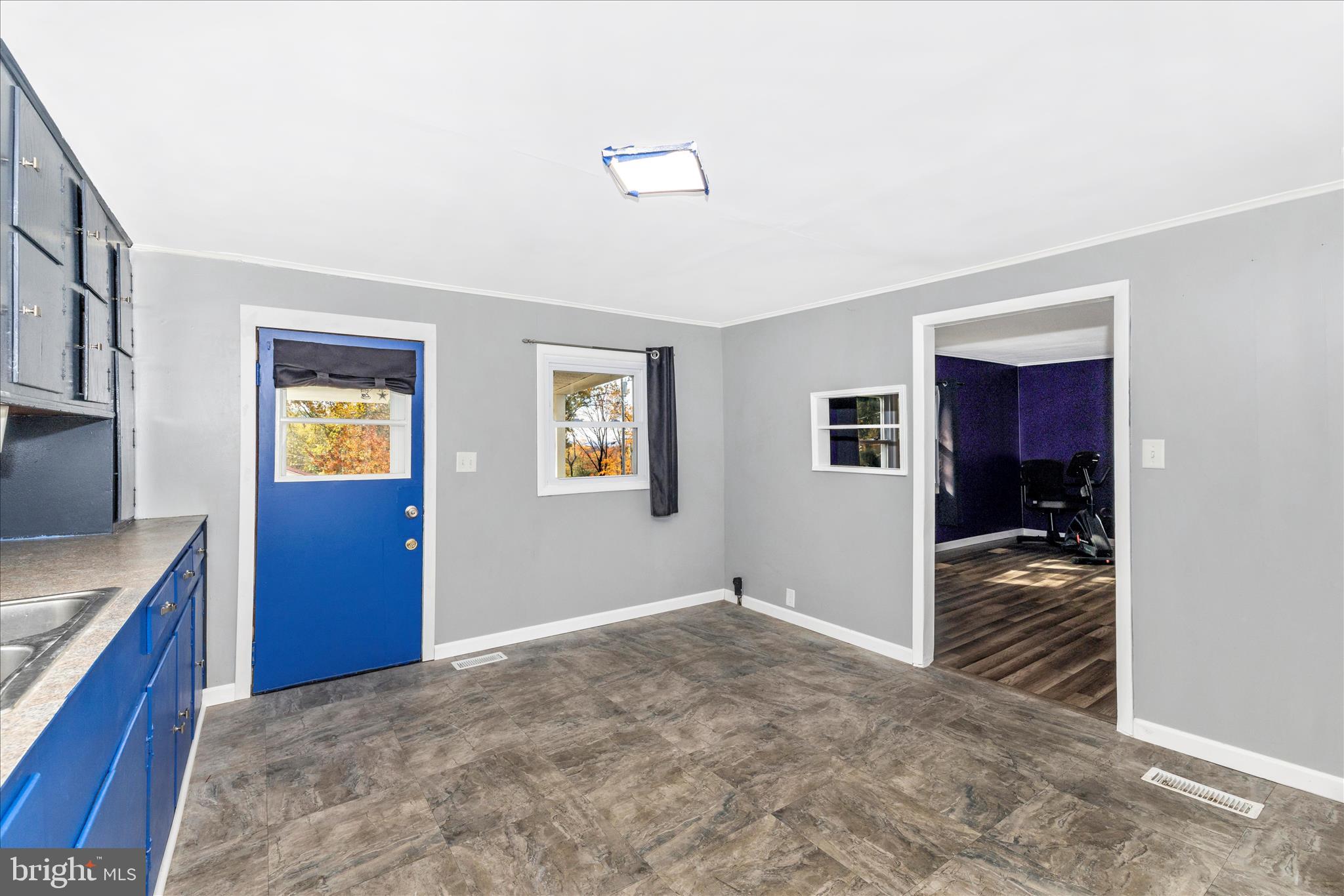 WAYNESBORO - Residential