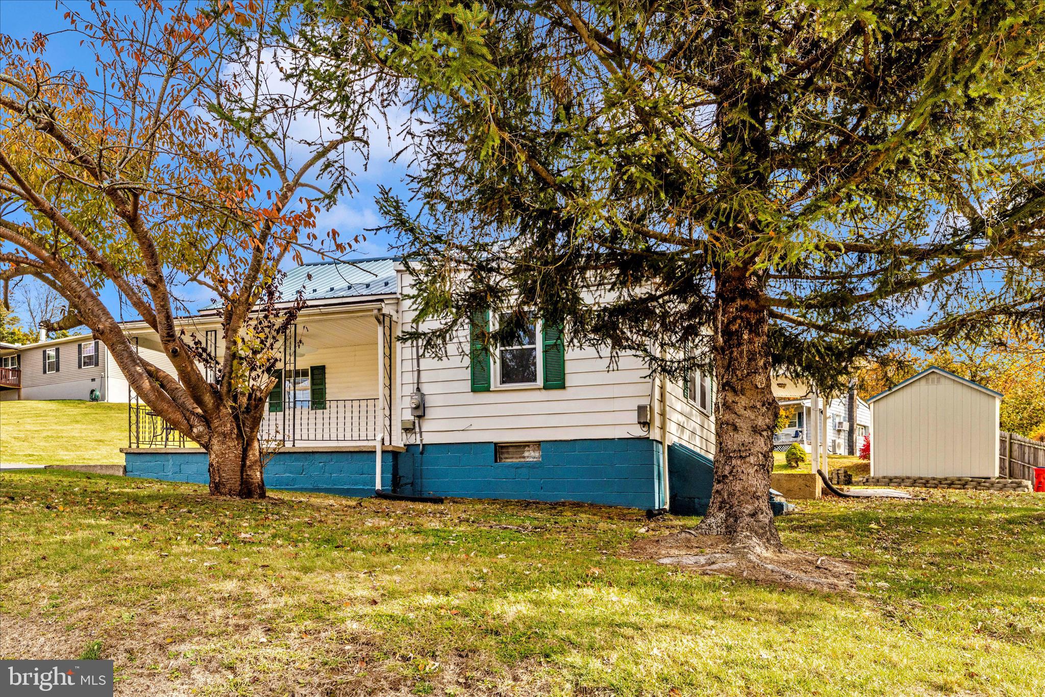 WAYNESBORO - Residential