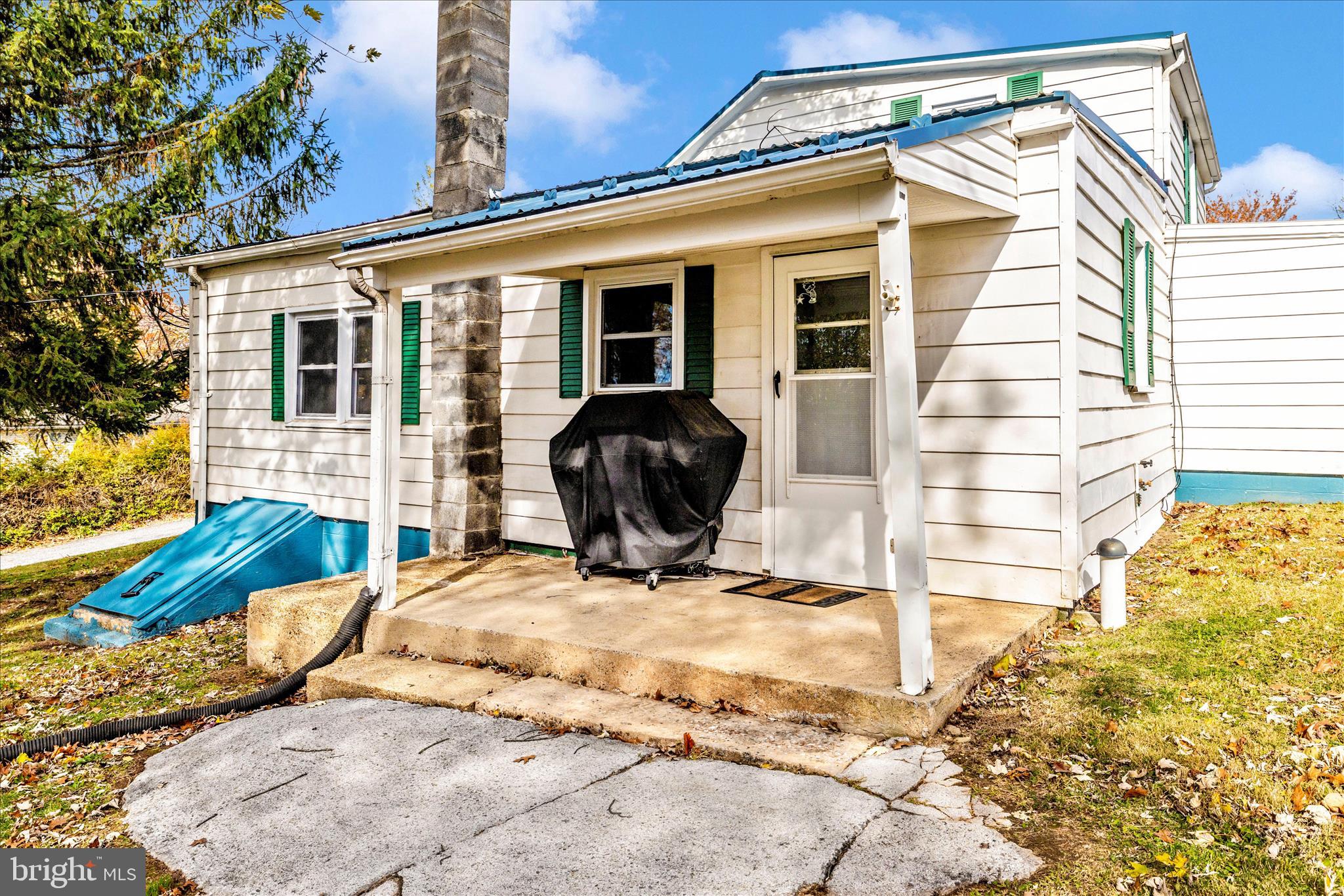 WAYNESBORO - Residential