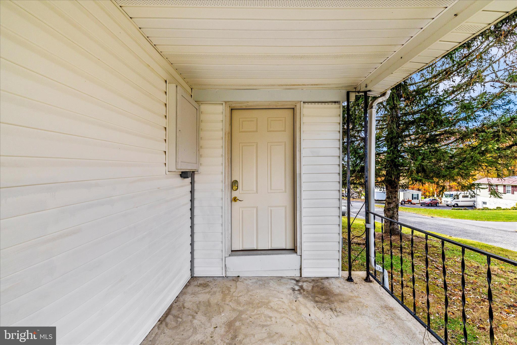 WAYNESBORO - Residential