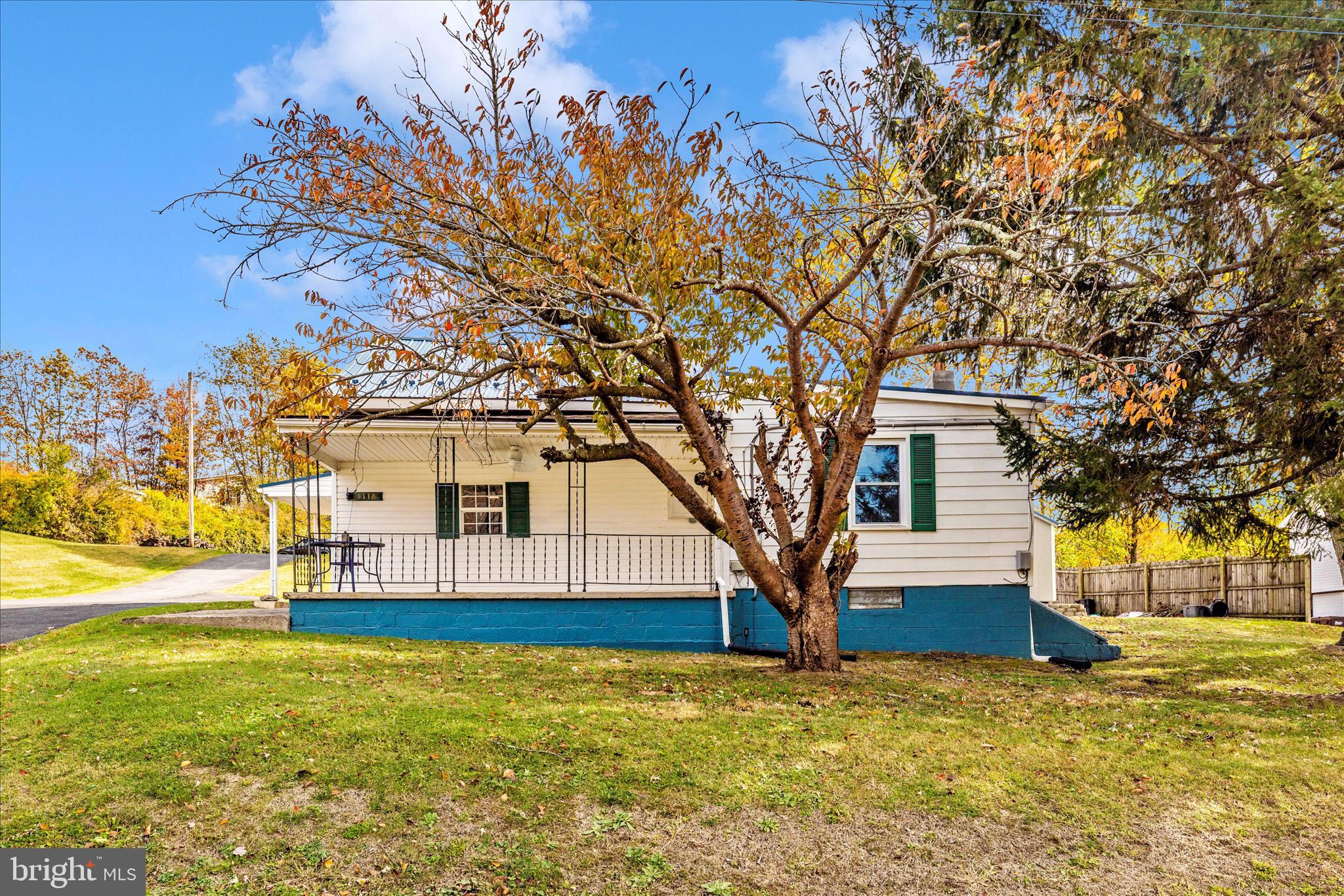 WAYNESBORO - Residential