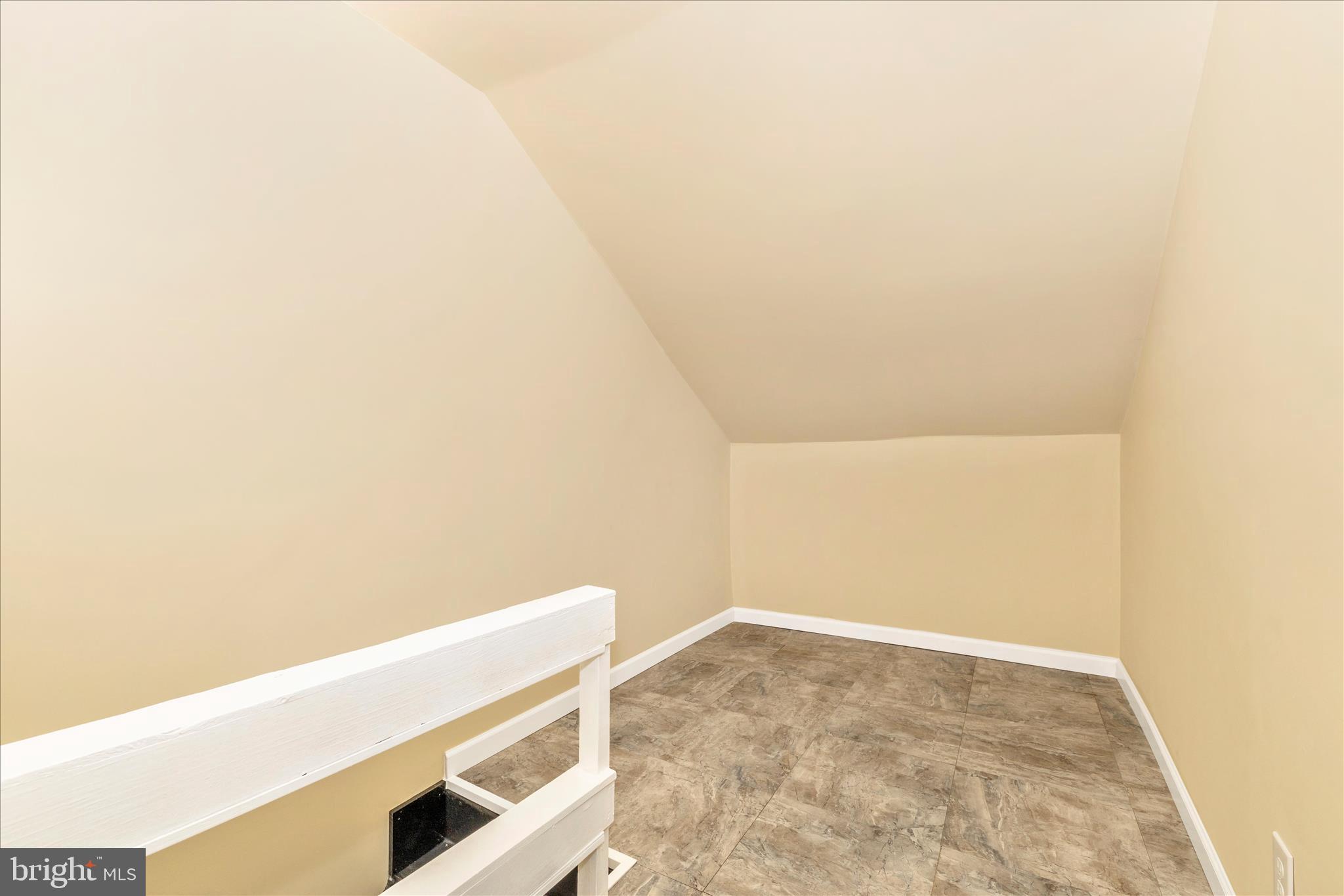 WAYNESBORO - Residential