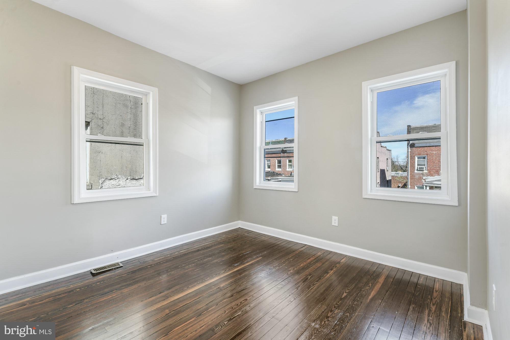 DOLFIELD - Residential Lease