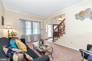 HIDDEN OAKS - Residential