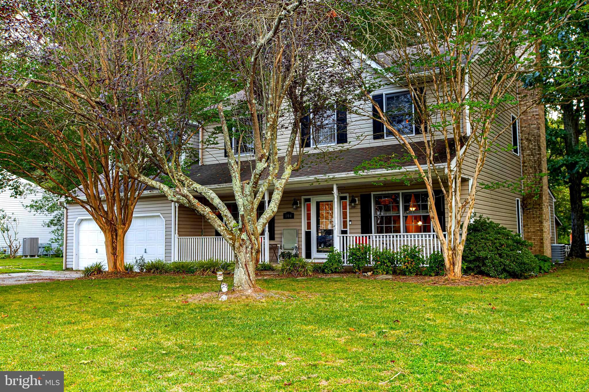 HIDDEN OAKS - Residential