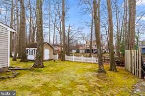 HIDDEN OAKS - Residential